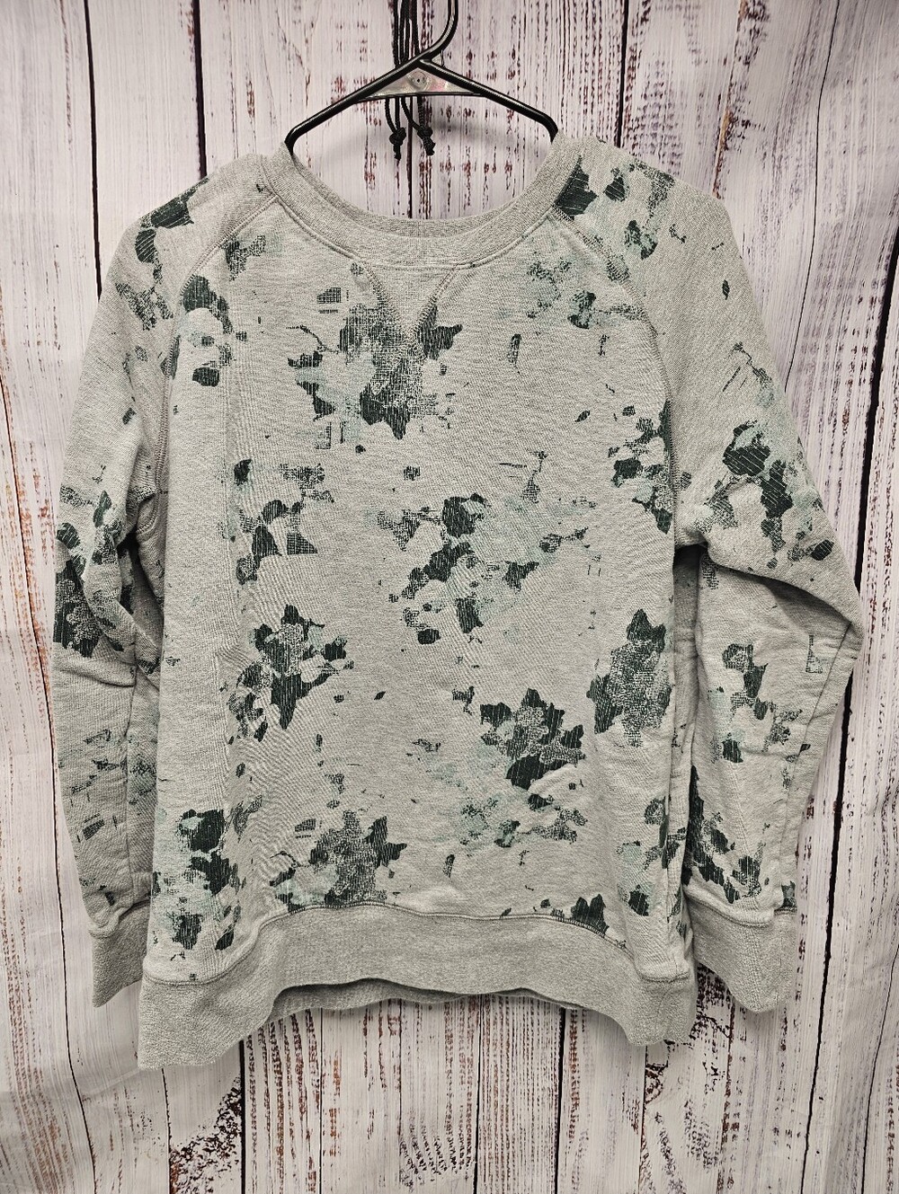 The North Face Women's Grey Abstract Camo Print Sweatshirt Size XL